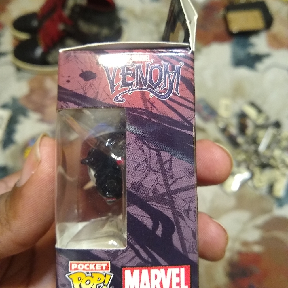 Pop Keychain - Picture 4 of 5